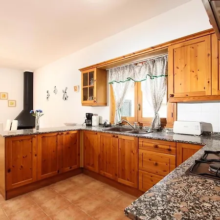 Villa Beautiful For 8 People Close To Pollensa By Renthousing Puerto Pollensa